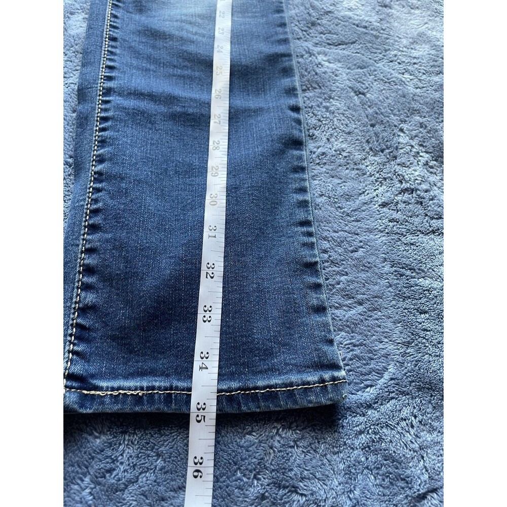 Denizen Levis Women’s Blue Jeans Modern Slim Size  2S 26x30 - Picture 4 of 9